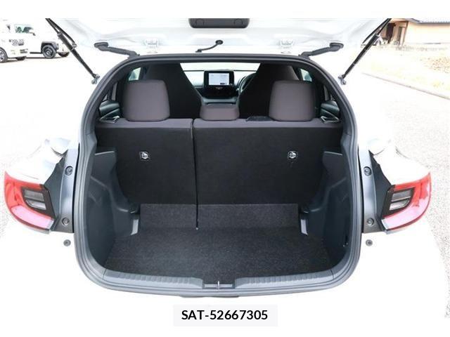 Toyota YARIS 2024-11 6248648-11