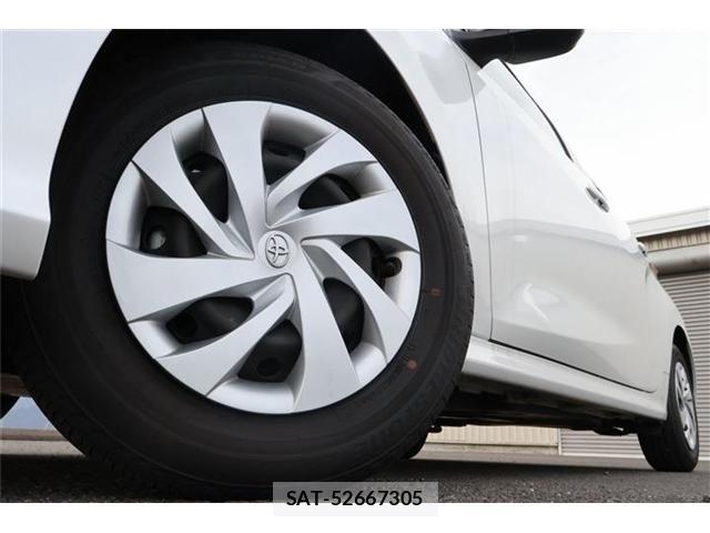 Toyota YARIS 2024-11 6248648-13