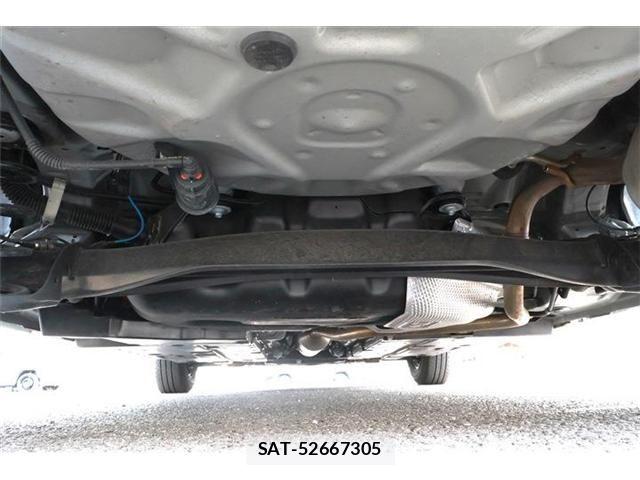 Toyota YARIS 2024-11 6248648-18