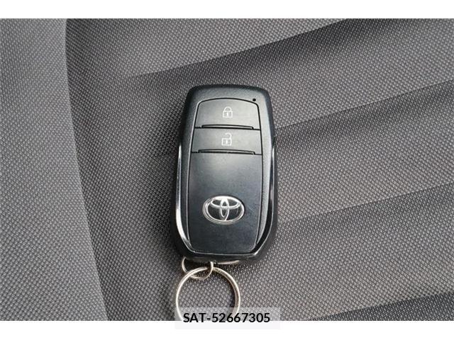Toyota YARIS 2024-11 6248648-21