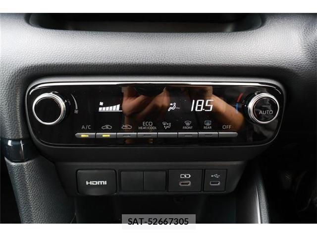 Toyota YARIS 2024-11 6248648-26