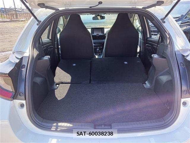 Toyota YARIS 2021-03 6248656-13