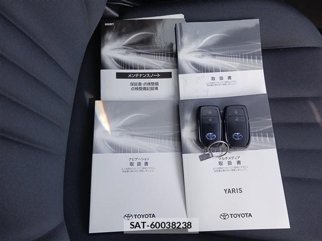 Toyota YARIS 2021-03 6248656-17