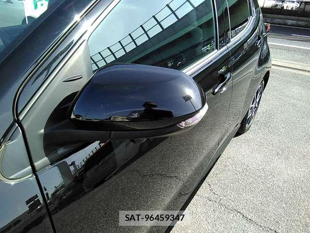 Toyota YARIS 2025-01 6307460-12
