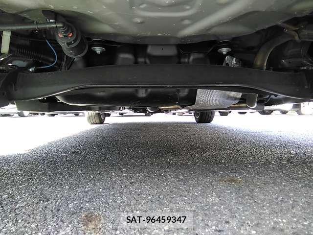Toyota YARIS 2025-01 6307460-15