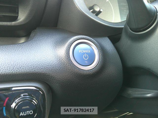 Toyota YARIS 2021-03 6528172-14