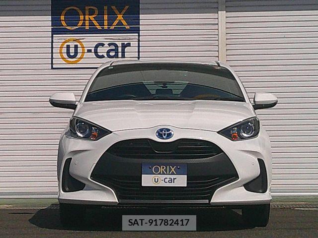 Toyota YARIS 2021-03 6528172-26
