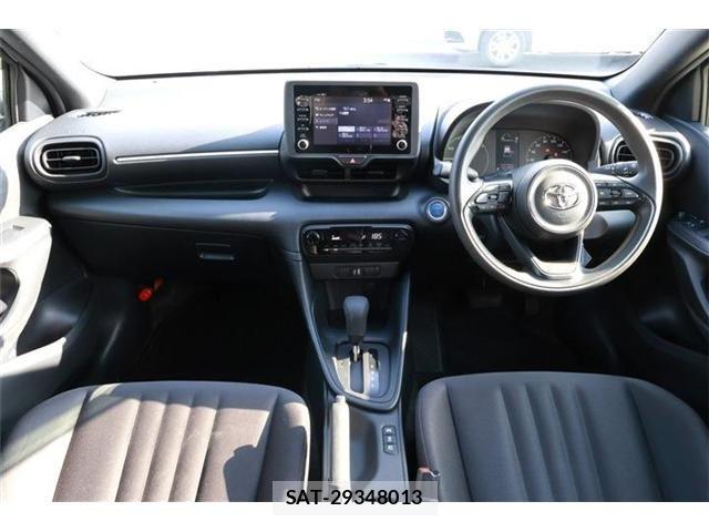 Toyota YARIS 2024-03 6615970-1