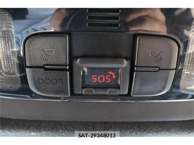 Toyota YARIS 2024-03 6615970-29