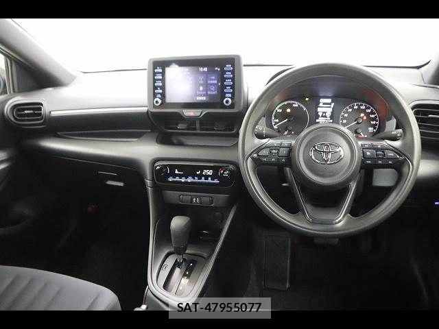 Toyota YARIS 2023-03 6615977-28