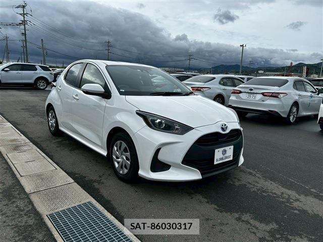 Toyota YARIS 2023-03 6615978-4