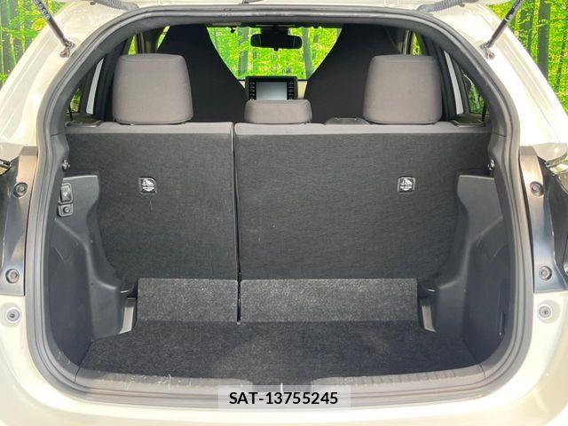 Toyota YARIS 2023-03 6615975-9