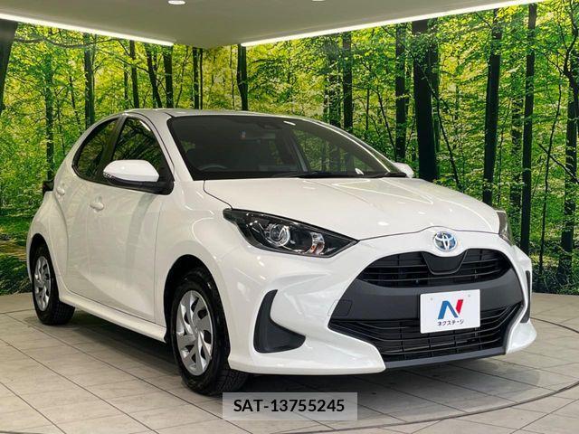 Toyota YARIS 2023-03 6615975-15