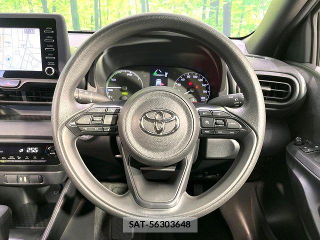 Toyota YARIS 2023-03 6674320-10