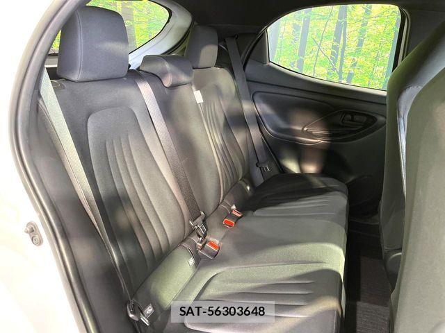 Toyota YARIS 2023-03 6674320-8
