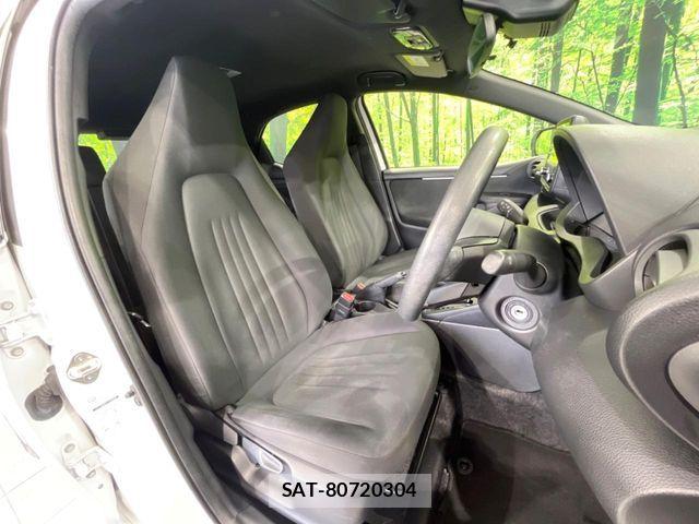 Toyota YARIS 2023-01 6674321-7