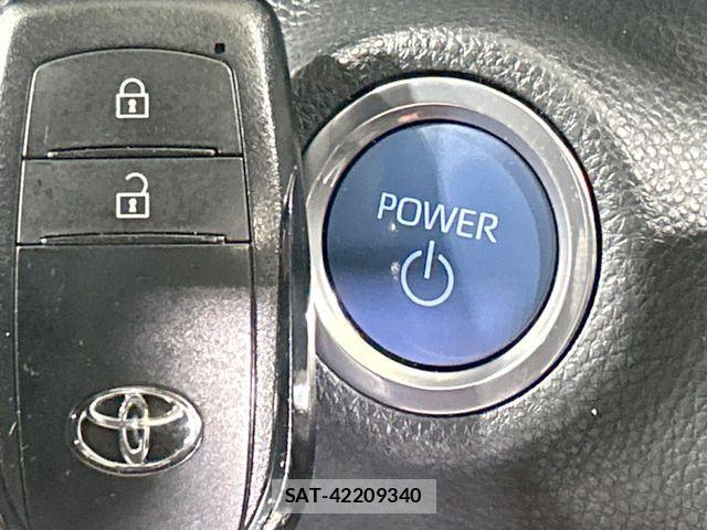 Toyota YARIS 2024-01 6674317-6