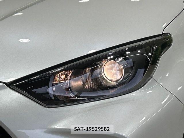 Toyota YARIS 2023-03 6674319-11