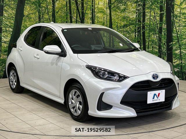 Toyota YARIS 2023-03 6674319-15