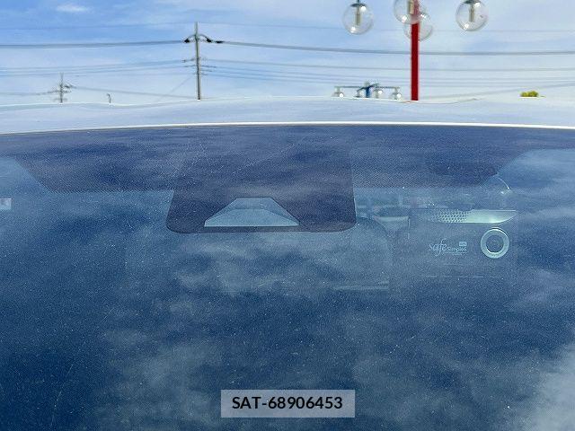 Toyota YARIS 2021-02 6674323-10