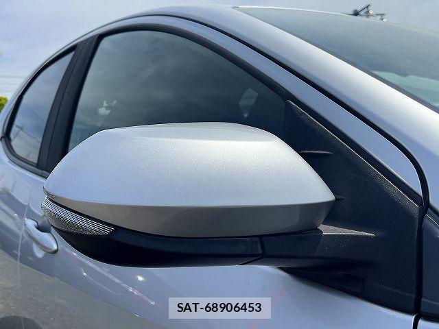 Toyota YARIS 2021-02 6674323-24