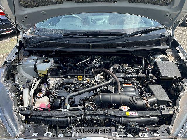 Toyota YARIS 2021-02 6674323-27