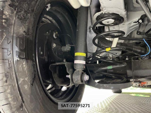 Toyota YARIS 2023-02 6678950-19