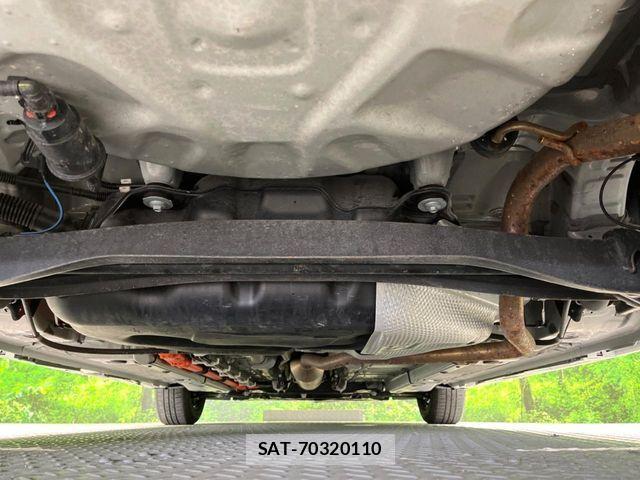 Toyota YARIS 2023-03 6678947-18