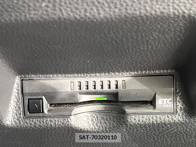 Toyota YARIS 2023-03 6678947-6