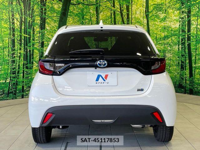 Toyota YARIS 2023-02 6678951-14