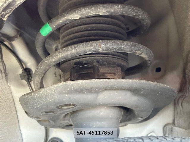 Toyota YARIS 2023-02 6678951-19