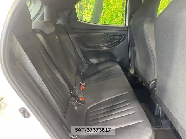 Toyota YARIS 2023-01 6678949-8