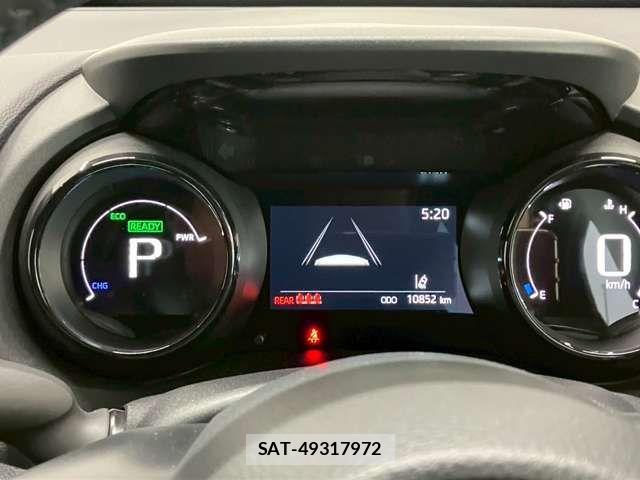 Toyota YARIS 2023-08 6678942-12
