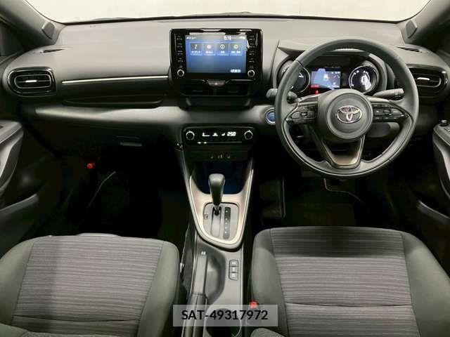 Toyota YARIS 2023-08 6678942-14