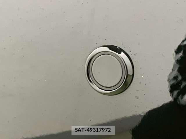 Toyota YARIS 2023-08 6678942-8