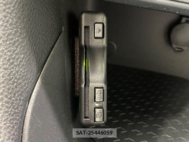 Toyota YARIS 2023-01 6717858-6