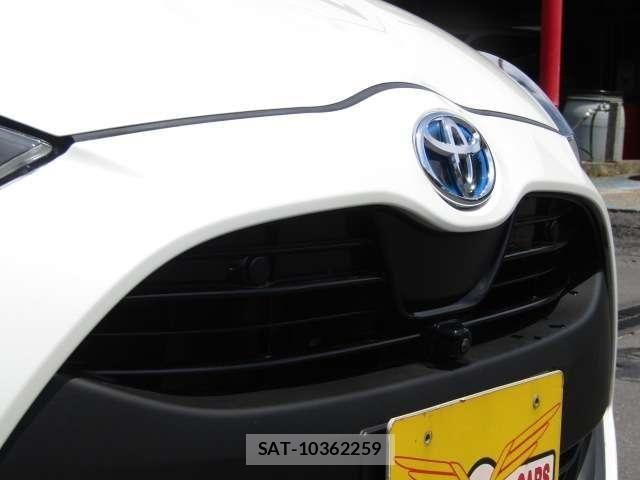 Toyota YARIS 2020-07 6717859-16