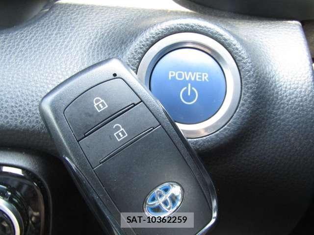 Toyota YARIS 2020-07 6717859-6