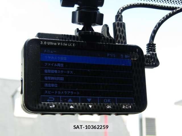 Toyota YARIS 2020-07 6717859-8
