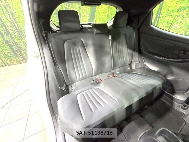 Toyota YARIS 2023-03 6717857-10