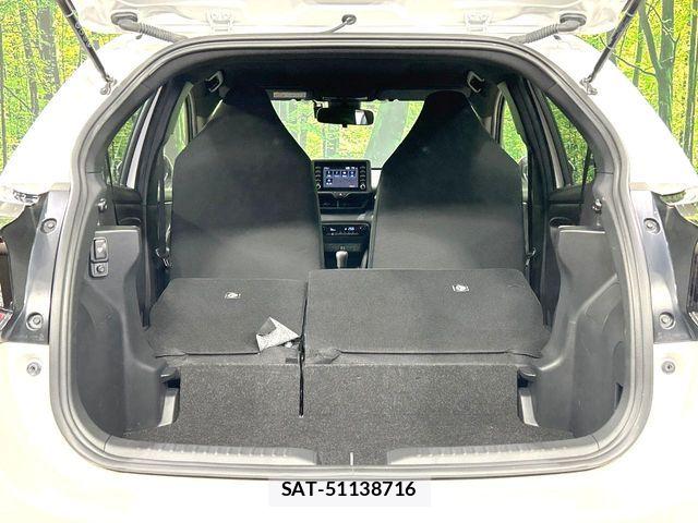 Toyota YARIS 2023-03 6717857-11