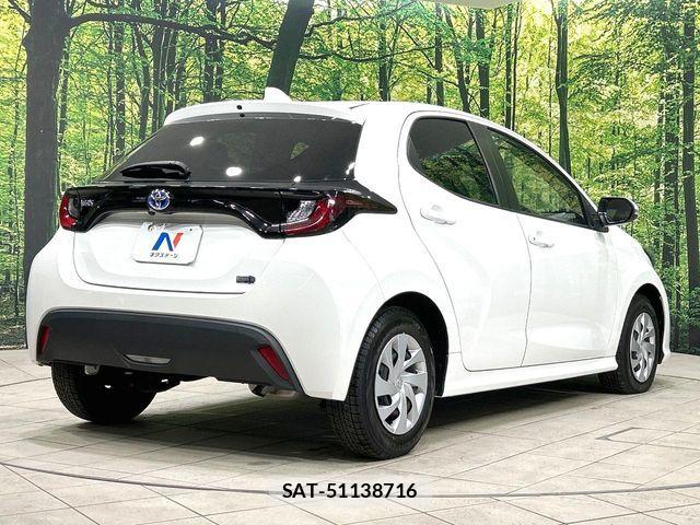 Toyota YARIS 2023-03 6717857-17