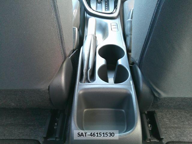 Toyota YARIS 2023-04 6717856-14
