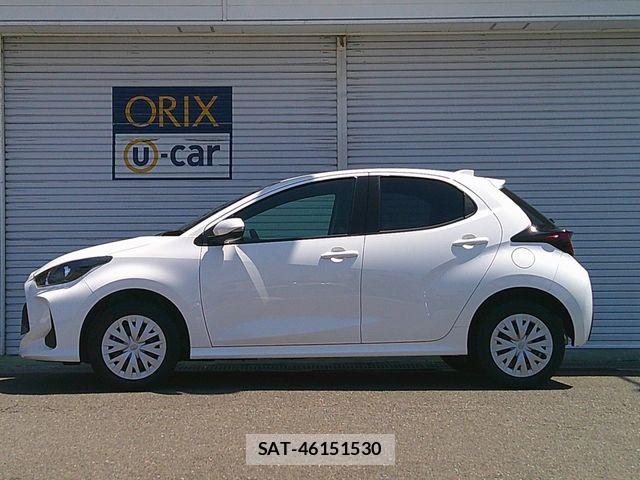 Toyota YARIS 2023-04 6717856-22