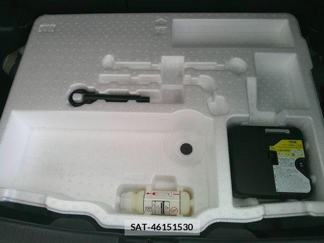 Toyota YARIS 2023-04 6717856-28