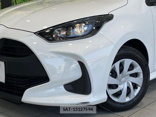 Toyota YARIS 2023-04 6717861-11