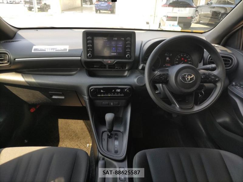 Toyota YARIS 2020 6787095-4