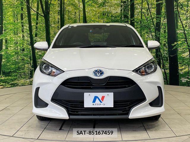 Toyota YARIS 2023-02 6818331-13