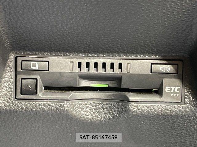 Toyota YARIS 2023-02 6818331-5