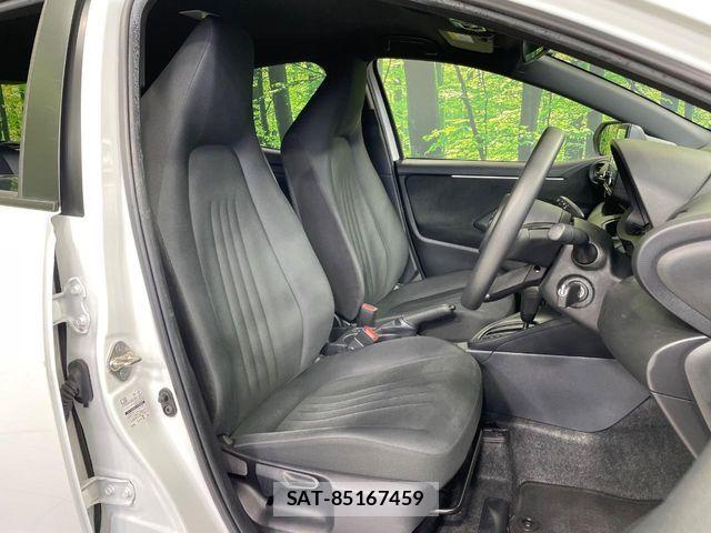 Toyota YARIS 2023-02 6818331-7